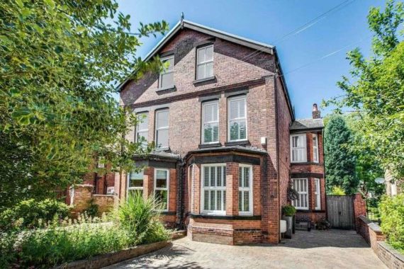 4&nbsp;Bedroom&nbsp;Semi-Detac...